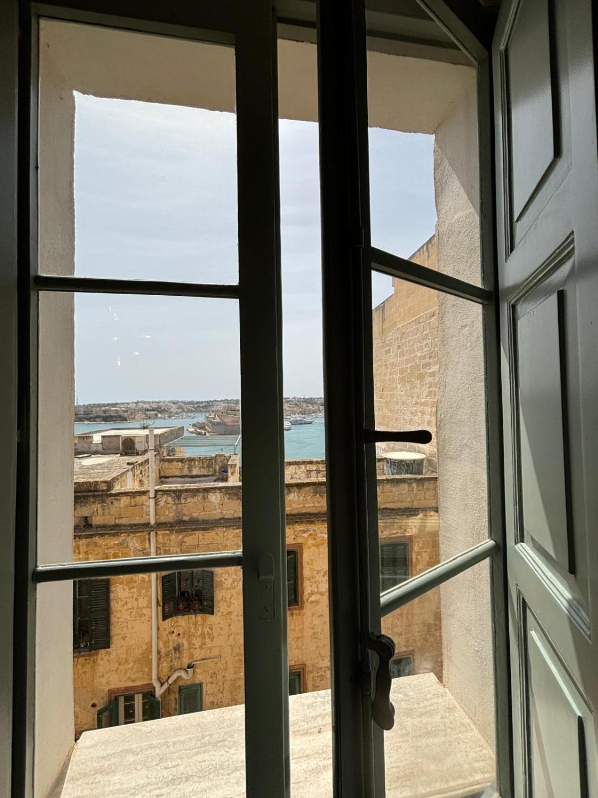 فندق Battery House فاليتا المظهر الخارجي الصورة