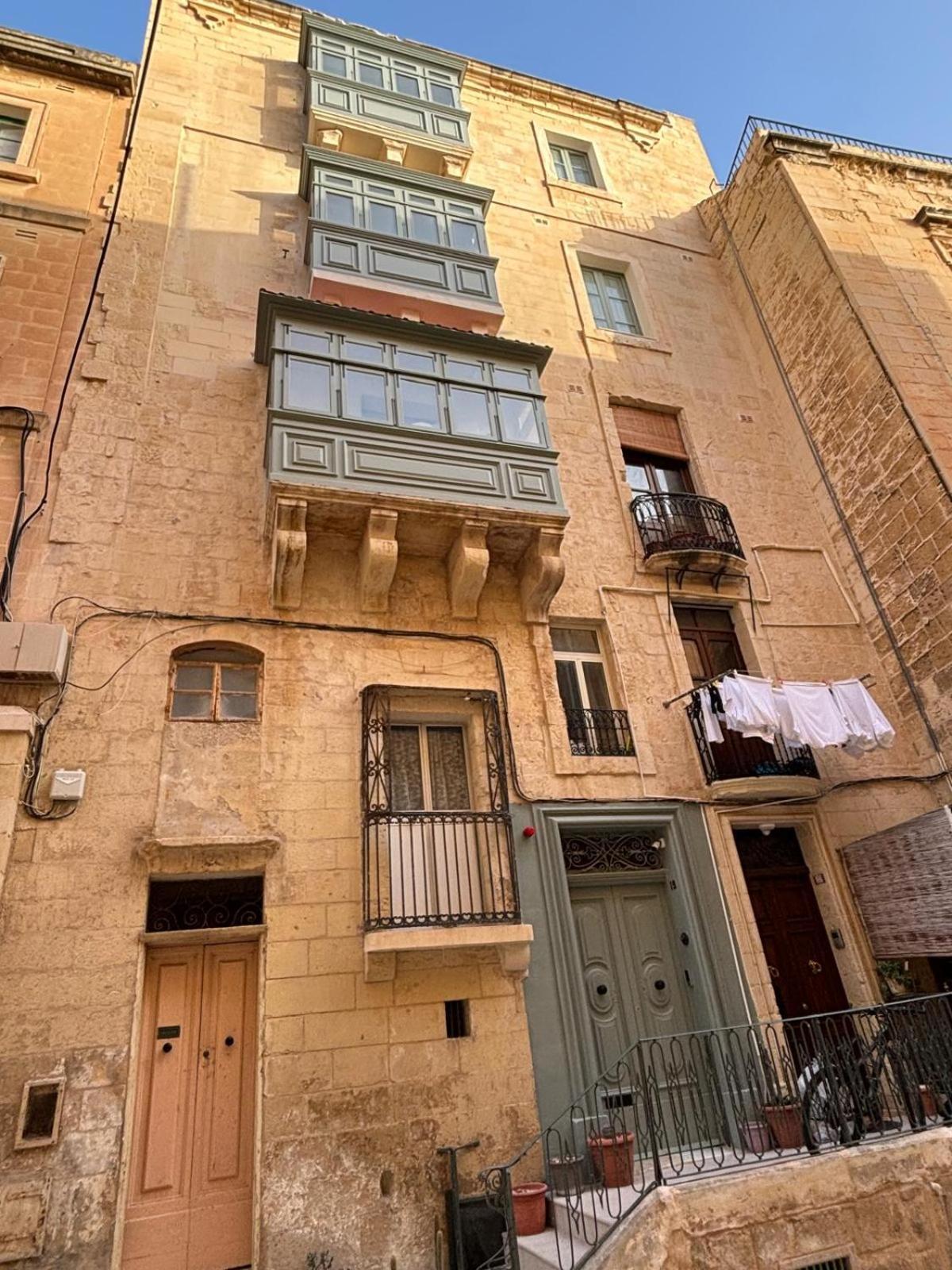 فندق Battery House فاليتا المظهر الخارجي الصورة